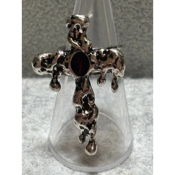 #35. Adjustable Molten-style Cross Ring