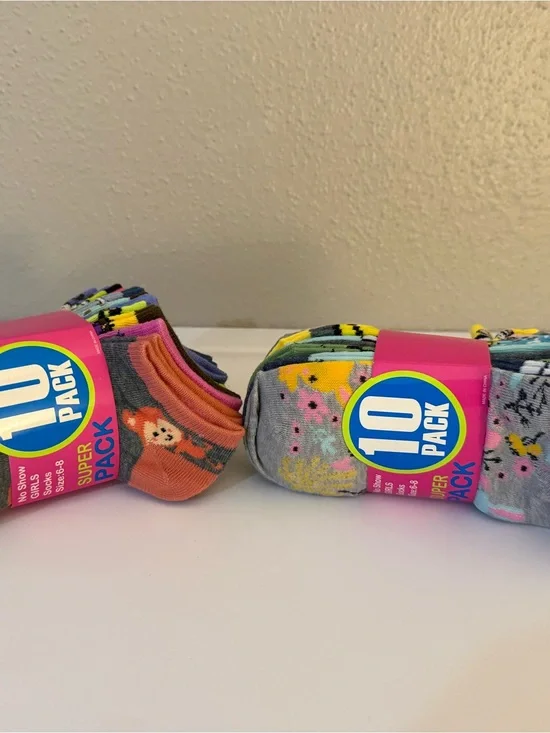 10-Pack Kids Crew Socks - Multicolor Fun Patterns x 2. 20 pairs girls