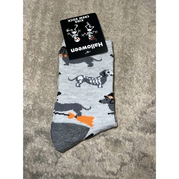 New Gray Halloween Witches Broomstick Dachshund Dogs Childs Kids Crew‎ Socks