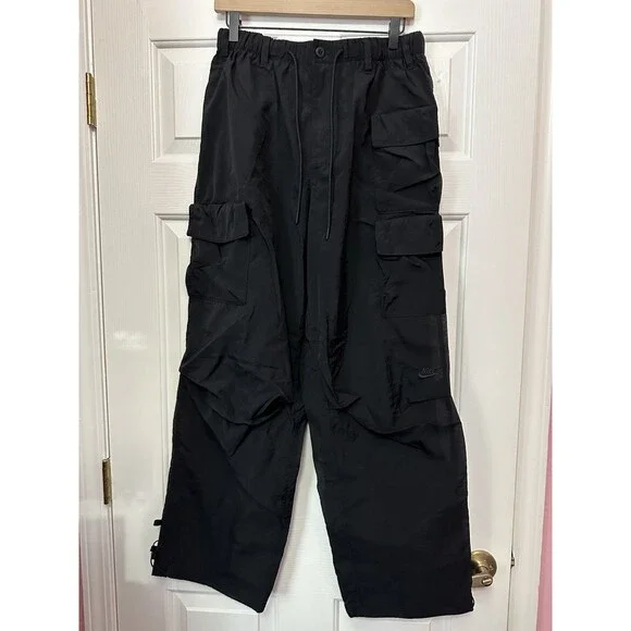 Size M Nike Mens Repel Tech Pack Lined Loose Taper Fit Pant Black FQ3868-010 NEW