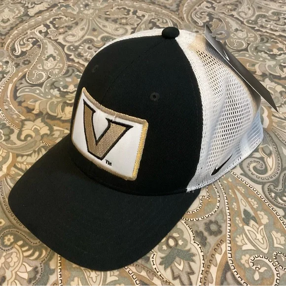 NWT Vanderbilt University Commodores Swim Team Trucker Hat