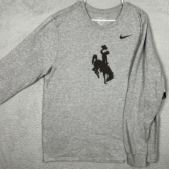 NEW Wyoming Cowboys Nike T-Shirt Mens XL Grey Heather Athletic Long Sleeve Tee