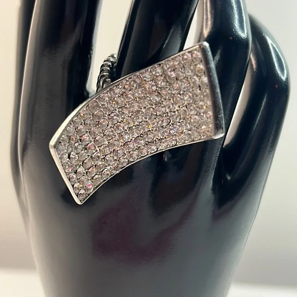 Artsy Bling Curl Ring | Clear Rhinestones