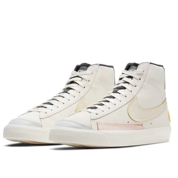 NIKE High-Top BLAZERS Sneakers, 9.5