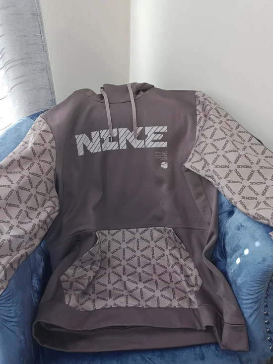 Nike Therma-Fit Men's XXL Brown Logo Hoodie with Patterned Sleeves