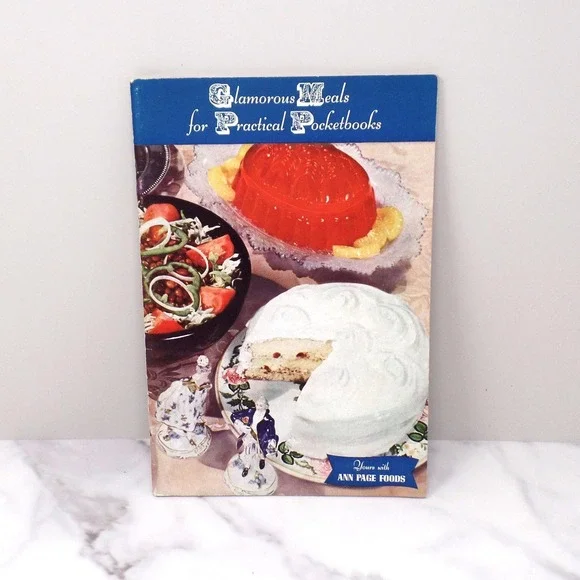 Vintage Booklet, Glamourous Meals for Practical Pocketbooks (1941)