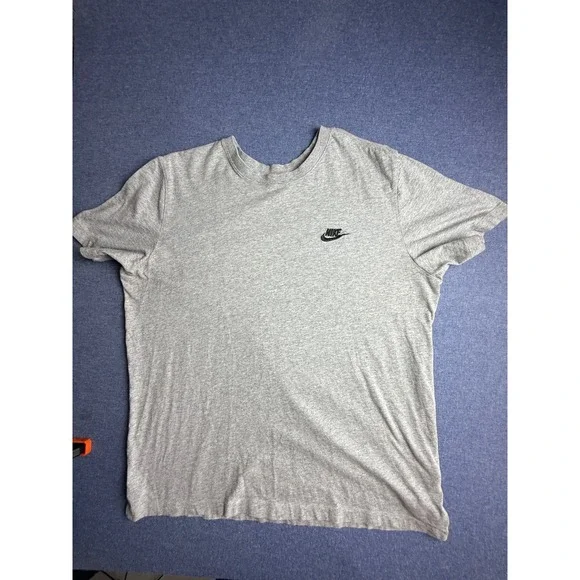 Nike Mens Sportswear T-Shirt Bundle Gray Purple Embroidered Logo Size Large 2pk