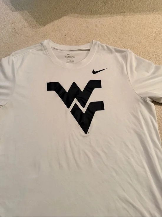 Nike Men’s White Dri-FIT T-Shirt