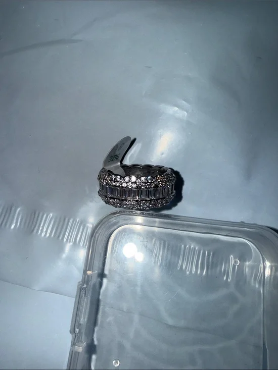 Bomb Party April 2026 “Timeless Treasure” Size 8 Brand New.