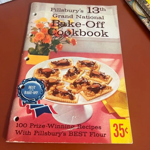 Vintage 1961 Pillsbury 13th Grand National Bake-Off Cookbook 100 Recipes Booklet