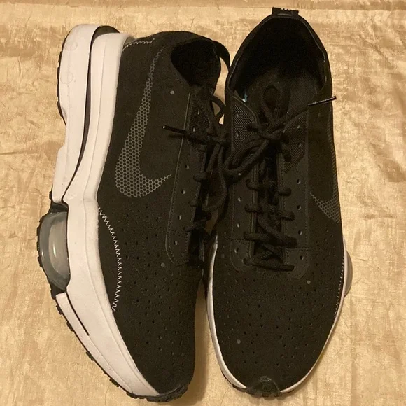 Nike Air Zoom Type Black White Gray Anthracite CJ2033-001 Men's Size 13