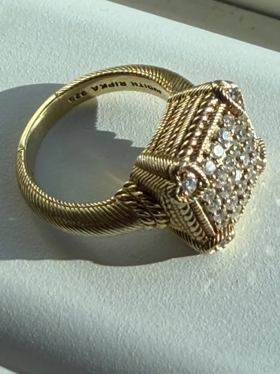 Vtg Judith Ripka 925 Sterling Gold Tone Cz stunning cocktail r with Heart Accent