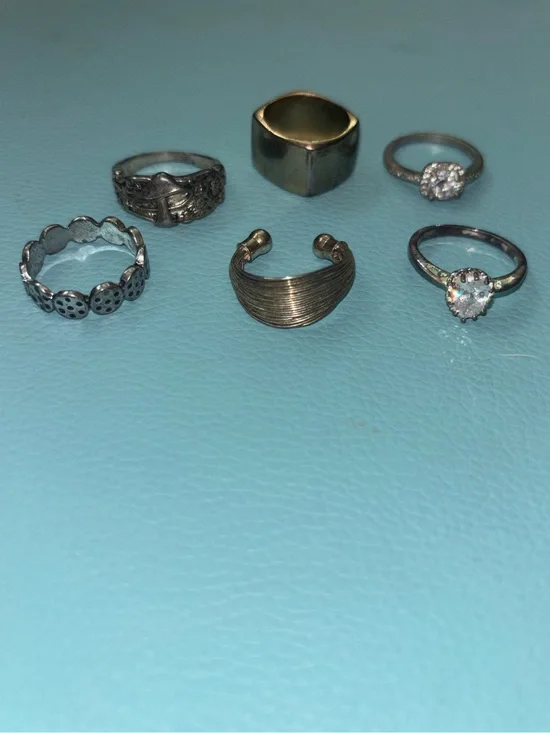Mixed Metal Women’s Ring Set - Silver and Gold Tones