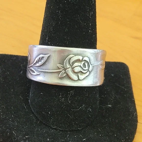 Vintage Floral Rose Spoon Ring Silver Tone Wide Band Size 11.5 12.54g