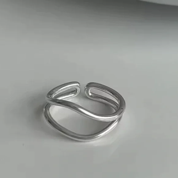 Minimalist Silver Double Band Ring