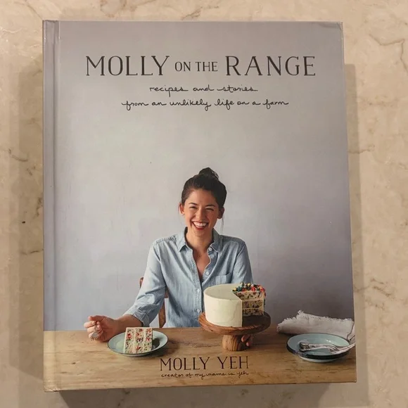 Molly Yeh's 'Molly on the Range' Cookbook‎