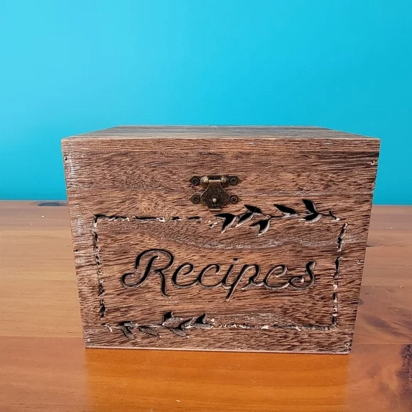 Rustic Hinged Wooden Recipe Box Folk Art Cutout Farmhouse
