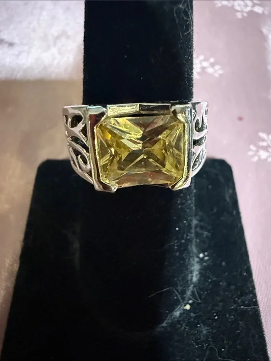 Women’s Silver Ring with Yellow Gemstone by lia Sophia