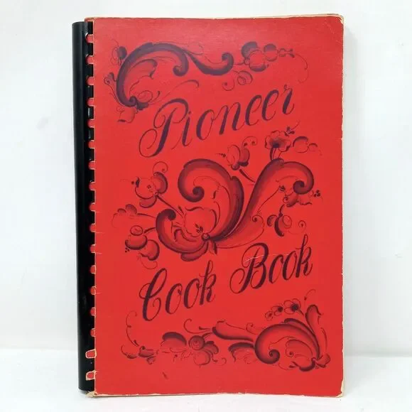 Vintage PIONEER Cook Book 1969 Decorah Iowa Norwegian American Mues spiral bound