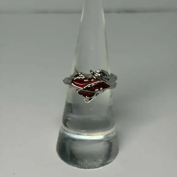 Silver Tone Gothic Heart Ring