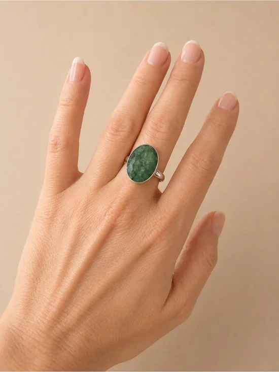 Oval Green Aventurine Ring Size 8.5/ Faceted Natural Stone/Unmarked Silver Tone