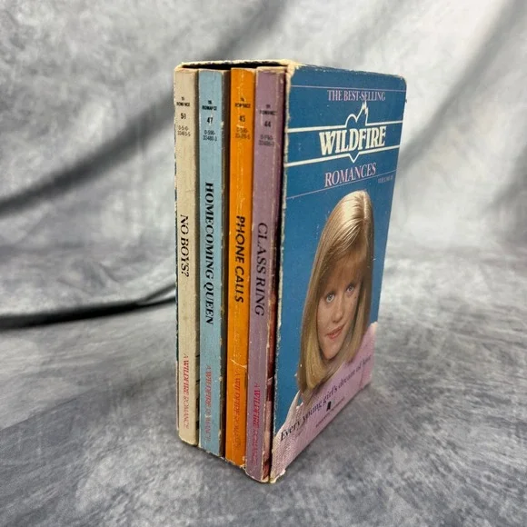 Vintage Wildfire Romances Vol IV Box Set Scholastic YA Book 1983 4 Paperback Lot