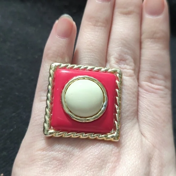 Vintage Gold Tone Red Square and White Circle Chunky Adjustable Statement Ring
