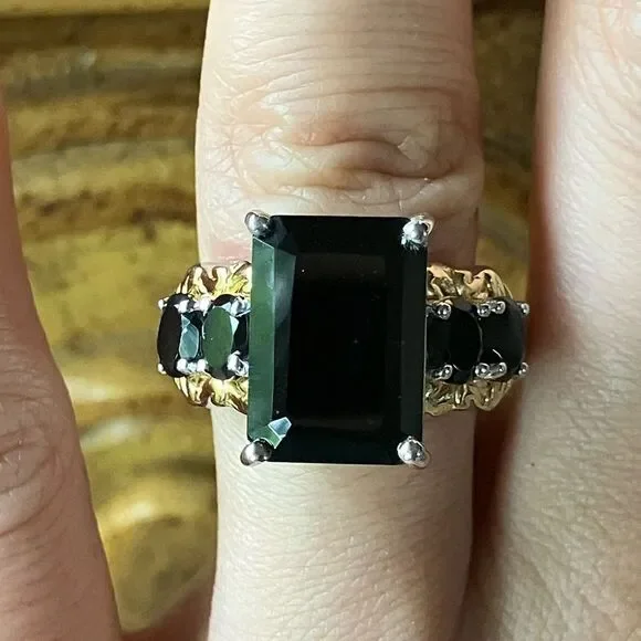 Natural Black Spinel Sterling Silver Cocktail Ring Size 7