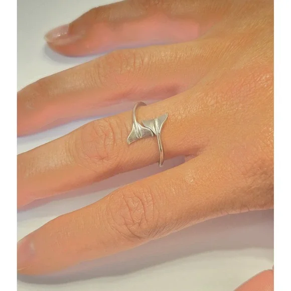 Sterling Silver Dolphin Tail Adjustable Ring Beach Jewelry Size 8