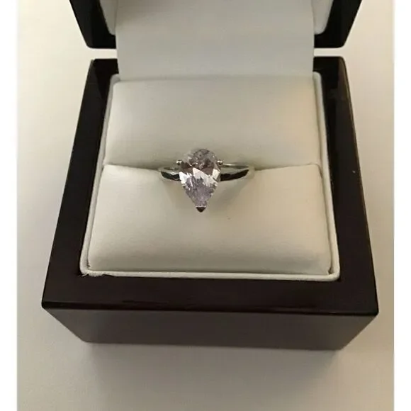 1.5Ct Pear Cut Solitaire Sim Diamond Engagement Ring Sz 10~925SS