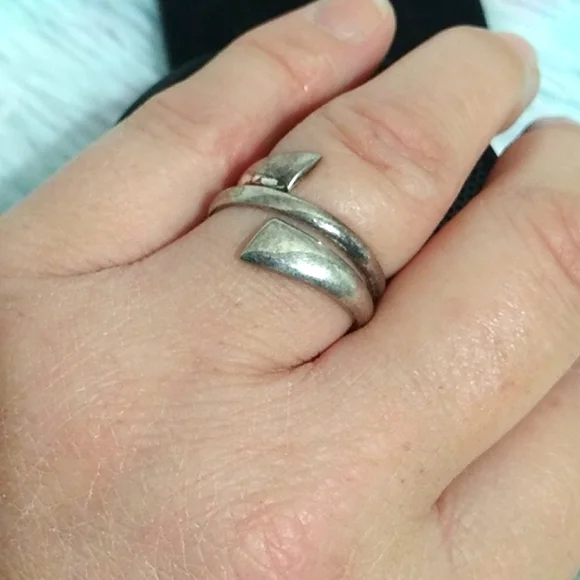 SALE! Swirl 925 Sterling Silver Ring Sz.7