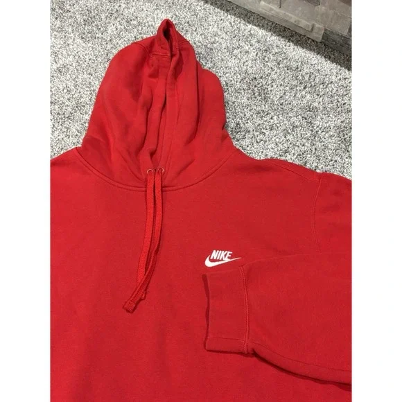 Nike Sportswear Club Fleece Hoodie Mens 2XL Red Pullover Swoosh Activewear