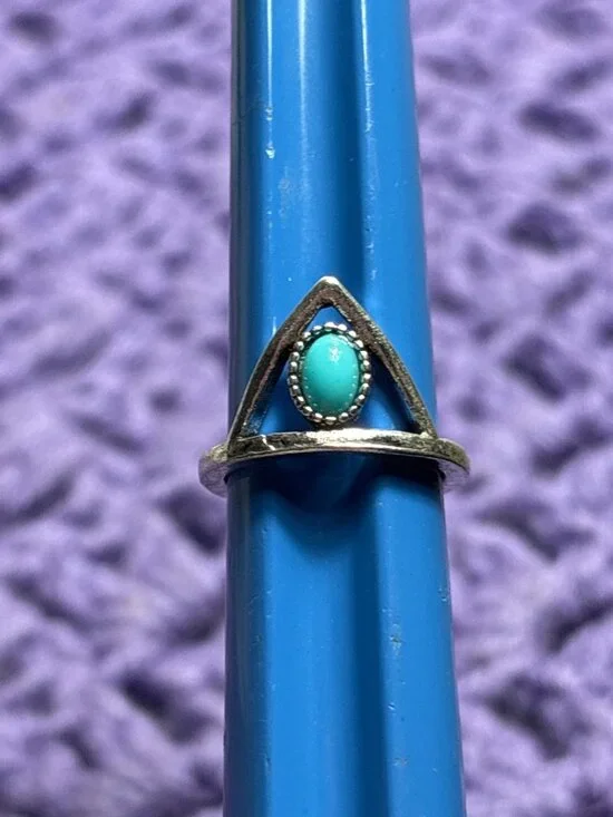 Silvertone Triangle Faux Turquoise Cabochon Ring Size 5