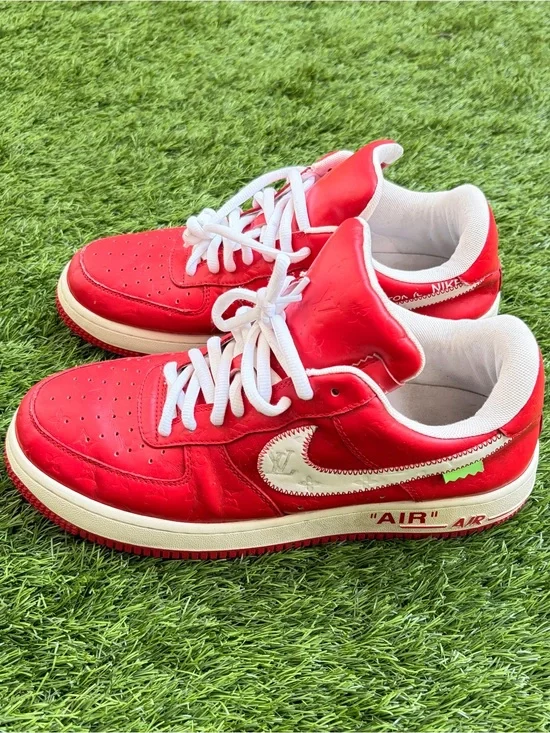 Nike louis vuitton virgil abloh size 10 Red and White Low-Top Sneakers