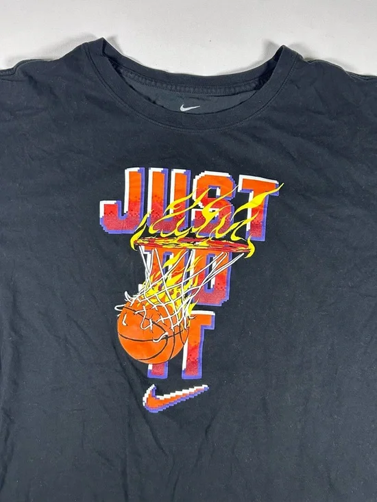 Nike Mens Dri-FIT Basketball Graphic Tee Black 3XL DJ1556-010 Just Do It Flaming