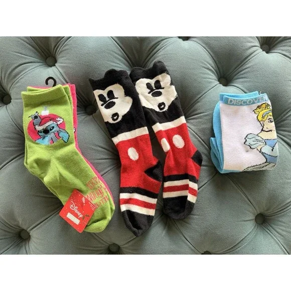 4 Pair KIDS SOCKS DISNEY MICKEY MOUSE STITCH CINDERELLA ANKLE CREW SZ 4-6 NEW