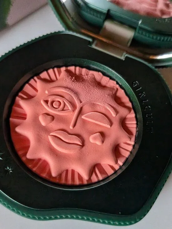 Girlcult Peach Cream Blush in #21 Saturn Peach Festival Cake