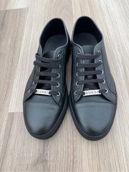 Authentic Gucci Black Leather Lace-Up Men's Sneakers BNWOT