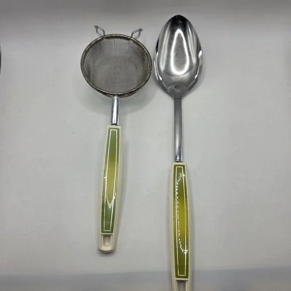 Vintage Ekco Serving Spoon and Mesh Strainer Set Green Cream MCM USA Made