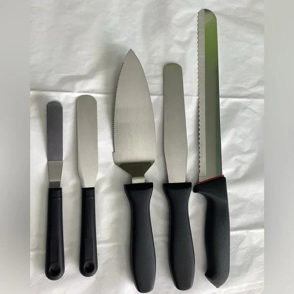 NIB! New! Set of 5 Baker Tool Set Fat Dadio’s Pastries Cakes