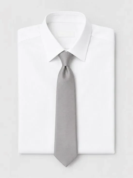 Gucci Silver Silk Necktie Luxury Italian Designer Tie Made in Italy, $315