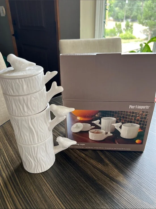 New Pier 1 bird stackable measuring cups