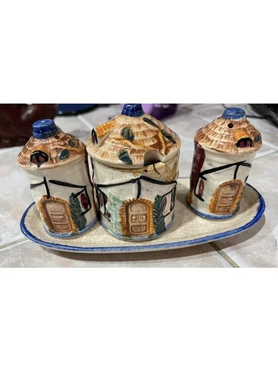 Salt/Pepper-OCCUPIED JAPAN-COTTAGE WARE KITCHEN SET/SALT PEPPER SUGAR 1945-1951