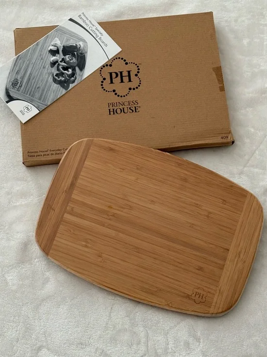 Princess House Reversible Bamboo Cutting Board NEW