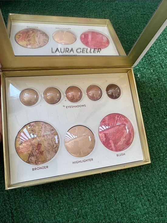 Laura Geller Face Palette – Pink Blush, Gold Highlighter, Brown Bronzer