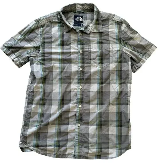 The North Face Mens shirt, size medium. Lightweight, Tan & Green Plaid Design