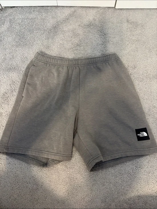 North Face Men's Gray Athletic Fleece Shorts