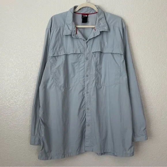 The North Face Men’s Light Gray Button Down Fishing Shirt, Size XXL