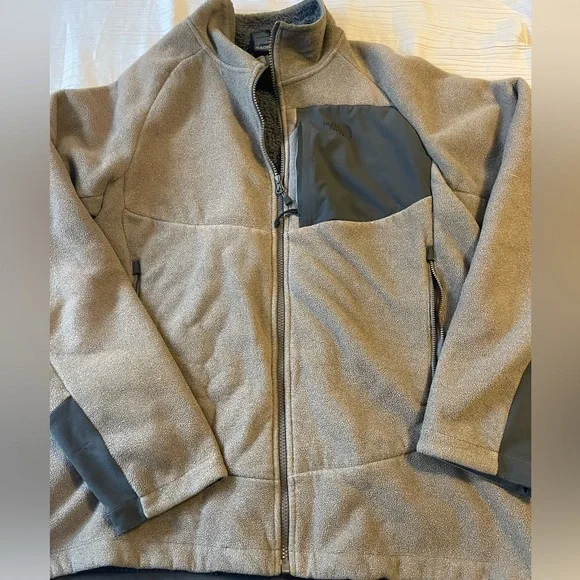 The North Face Men’s Chimborazo‎ Full Zip Tan Grey Size Large