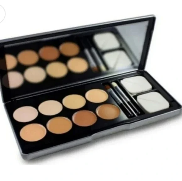 Makeover Essentials B Me Conceal Me Concealer Set 8 Colors Foundation Contour
